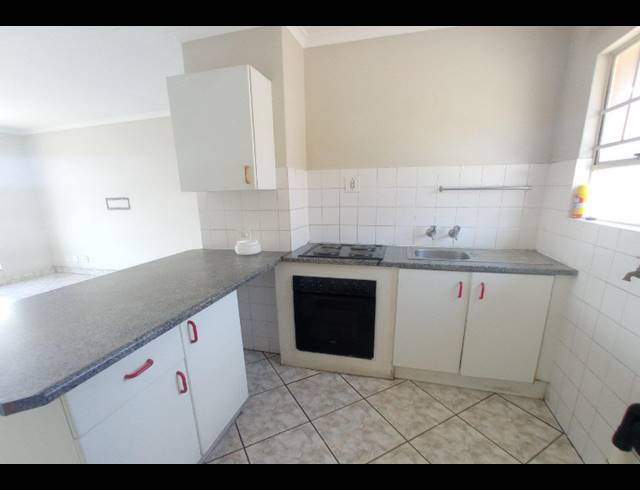 2 BEDROOM APARTMENT FOR SALE IN ALAN MANOR